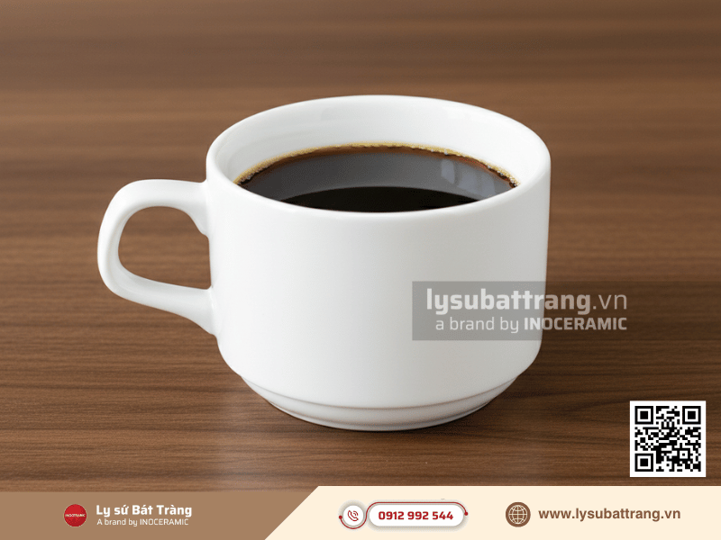 Ly sứ thủ công thân dày cần tay cầm chắc chắn để cân bằng trọng lượng