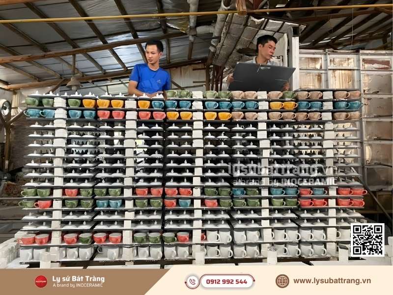 Địa chỉ đặt ly sứ Bát Tràng quà tặng Đại hội Đảng nhiệm kỳ 2025 - 2030 uy tín tại TPHCM