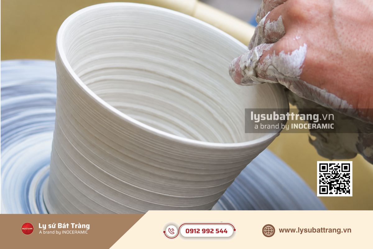 Hỗ trợ thiết kế logo và làm ly mẫu thực tế hoàn toàn miễn phí